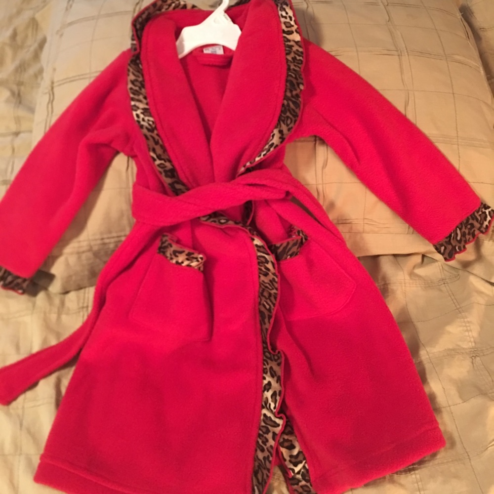Girls adorable robe